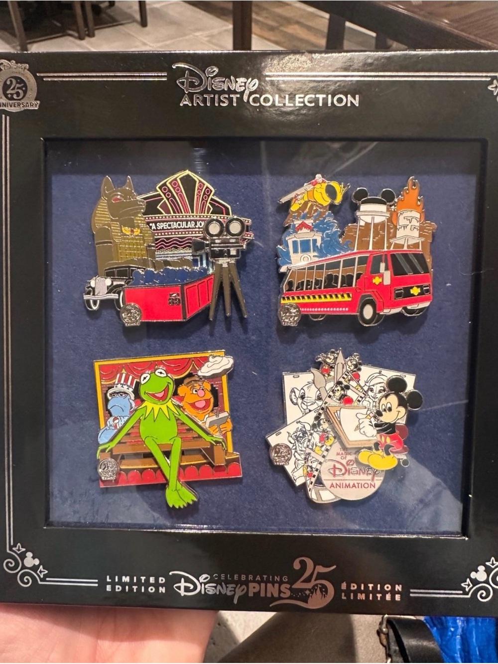 WDW Maria Stuckey Artist Series Hollywood Studios Pin Set